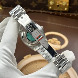 Đồng hồ Rolex nam Replica 11 Day-Date mặt xanh dương nặng 212 gram bộ máy calibre 3255 xưởng RC 40mm (2)