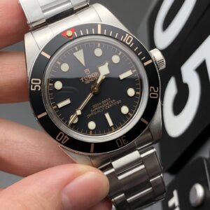 Đồng hồ Tudor Black Bay Fifty Eight M79030N Replica 11 mặt đen dây kim loại xưởng ZF 39mm (2)