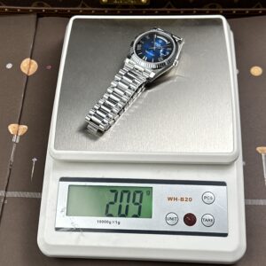 Đồng hồ nam Rolex Day-Date Rep 11 mặt xanh ombre nặng 212 gram bộ máy calibre 3255 xưởng RC 40mm (2)