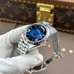 Đồng hồ nam Rolex Day-Date Rep 11 mặt xanh ombre nặng 212 gram bộ máy calibre 3255 xưởng RC 40mm (2)