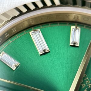 Đồng hồ nam Rolex Day-Date Rep cao cấp mặt xanh lá cây bộ máy calibre 3255 xưởng RC 40mm (2)