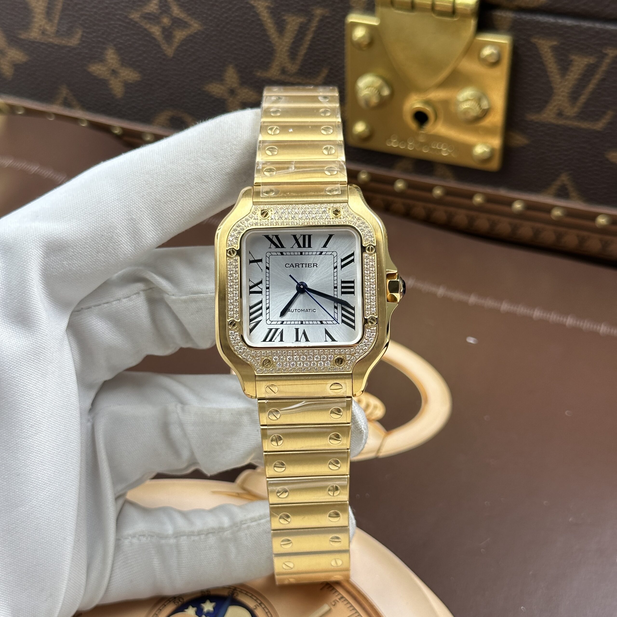 Đồng hồ nữ Cartier Santos Rep 11 mạ vàng mặt trắng nhà máy BV 35mm (12)