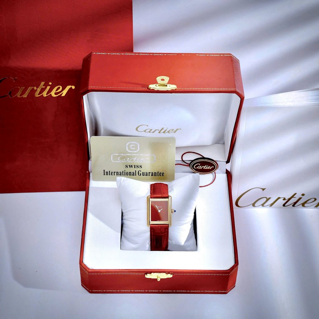 Đồng Hồ Cartier Tank Louis nữ vàng gold dây da đỏ máy quazt japan 24x32mm