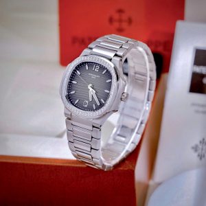 Đồng Hồ Patek Philippe Nautilus 7118 Nữ Mặt Xám Đính Đá Fake Cao Cấp 35mm